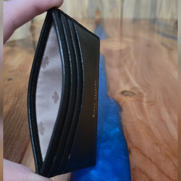 Kate Spade - Picture 3 of 4